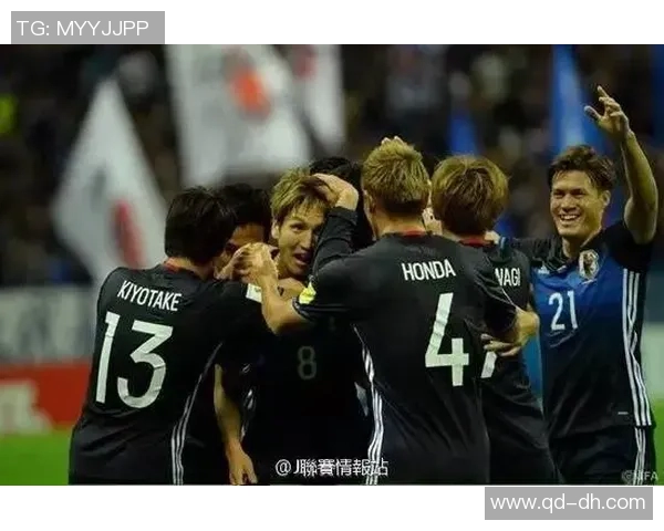 南京足球队与上海足球队赛后分析个人能力的深度对比与启示 南京足球队与上海足球队赛后分析个人能力的深度对比与启示